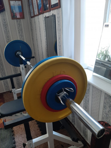 Блин обрезиненный желтый MB 1.25 кг ф50 мм Евро - Классик Блин обрезиненный желтый MB 1.25 кг ф50 мм Евро - Классик