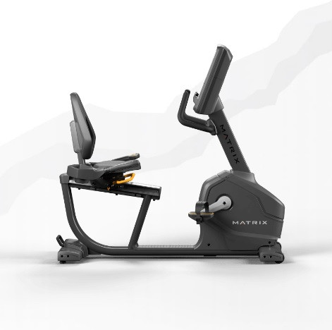 Горизонтальный велотренажер Matrix Endurance. Консоль Touch Base