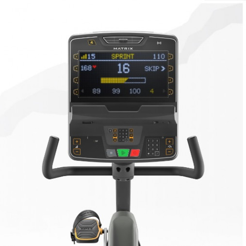 Горизонтальный велотренажер Matrix Performance. Консоль Premium LED