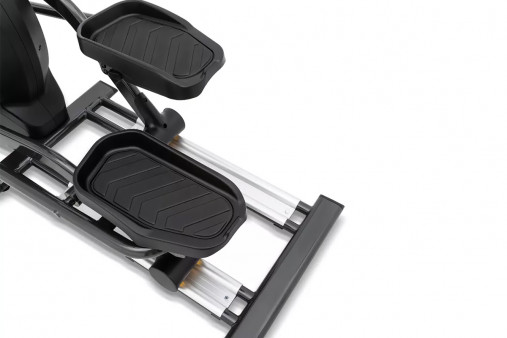 Эллиптический тренажер SPIRIT XE795 BLACK профессиональный Эллиптический тренажер SPIRIT XE795 BLACK профессиональный