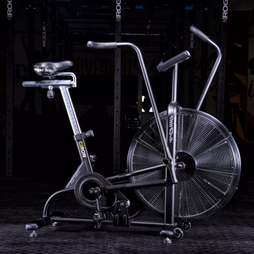 Велотренажер Assault AirBike Classic (2025) с ветровым крылом в комплекте